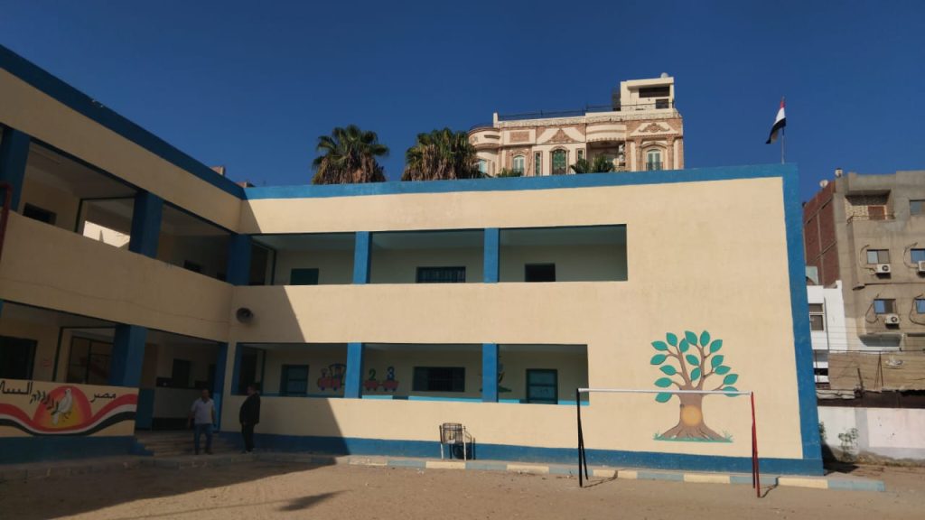 متابعة الاستعدادات للعام الدراسي الجديد بمدارس القنطرة غرب 4