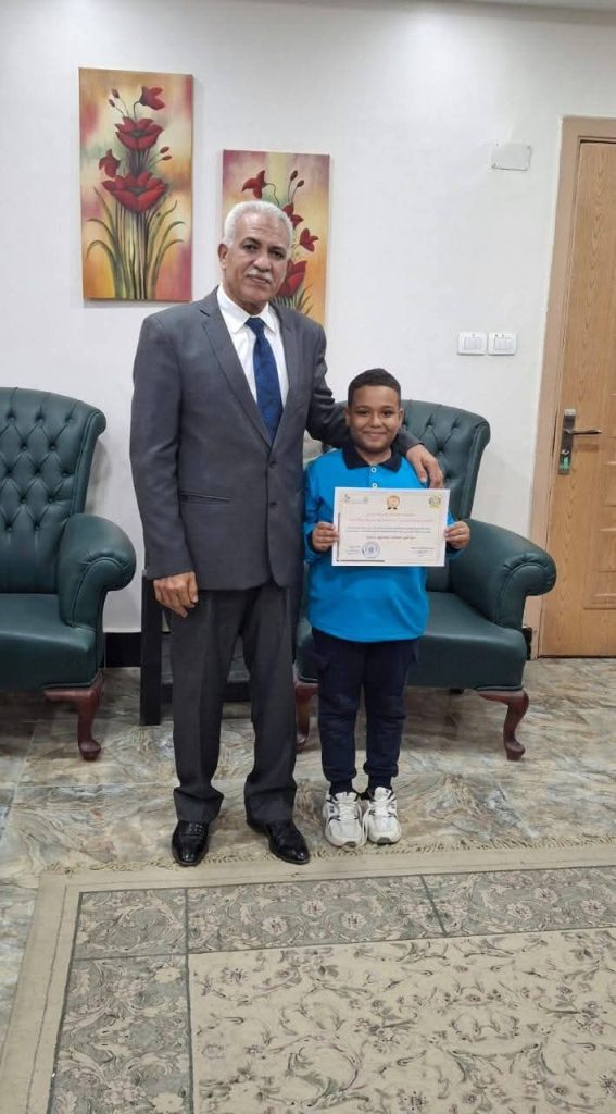 محافظ الإسماعيلية يشيد بنماذج تعليمية متميزة ووكيل الوزارة يكرم معلمين وطالبًا متفوقًا